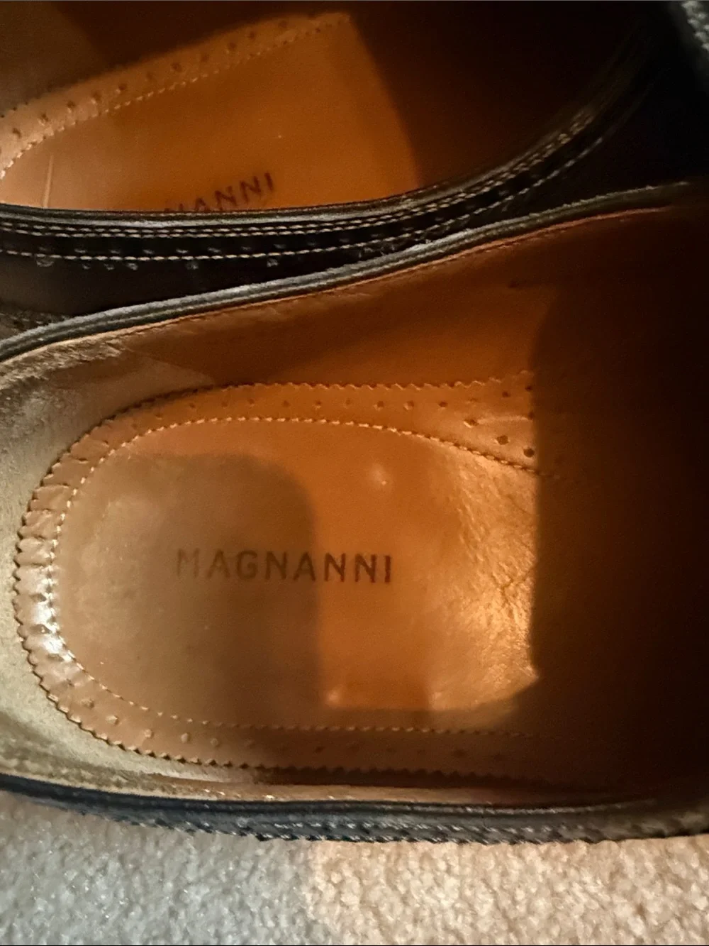 Magnanni Two-Tone Dark Brown and Black Tassel Loafers